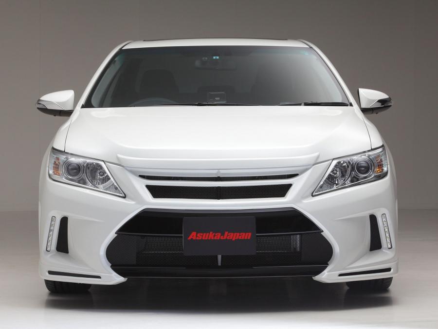  Toyota Camry Hybrid by Asuka Japan 2013 года  (фото 2 из 3)